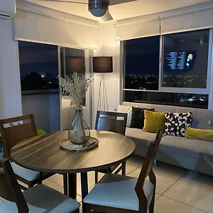 Apartment Centro Depto 3 Rec 2 Banos Y Balcon Con Mejores Vistas A La Ciudad Ac Alberca Climatizada Parking Free, Guadalajara